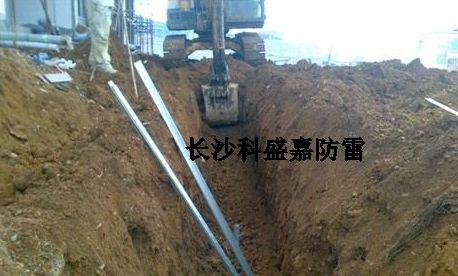 你知道為什么做防雷地網(wǎng)時，挖溝要0.5米寬，1米深